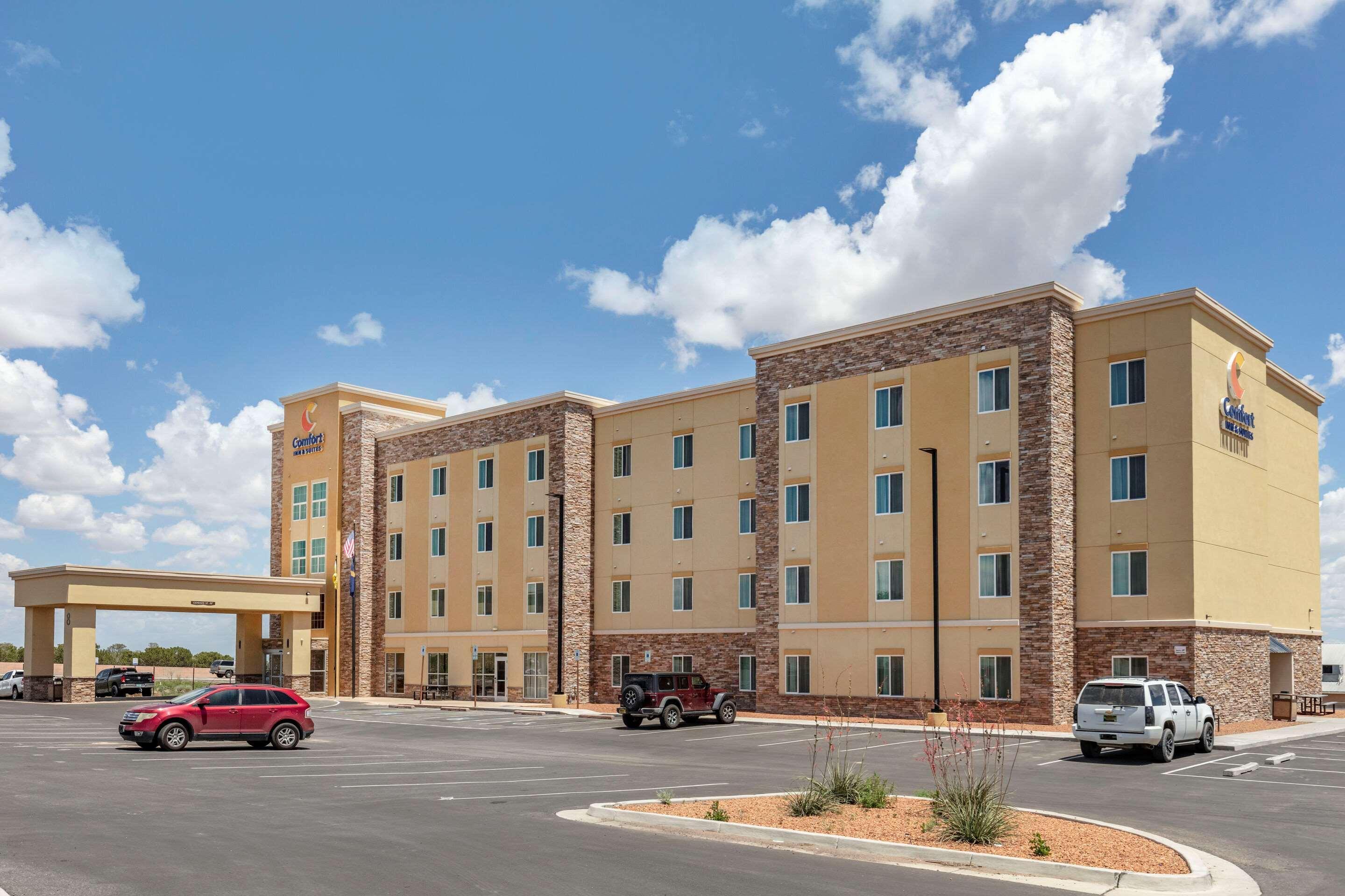 Comfort Inn & Suites Еджвуд Екстер'єр фото